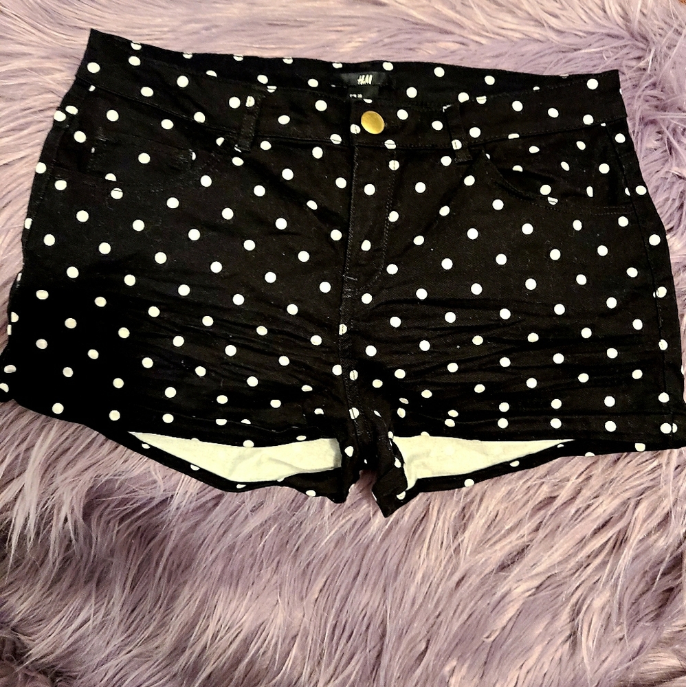 Cute Polka Dot Shorts Denim  NWT H&M  size 8